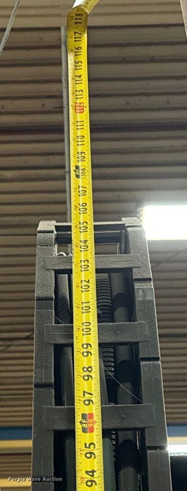 image for item NL9807 2007 Doosan MV3016LD vertical machining center