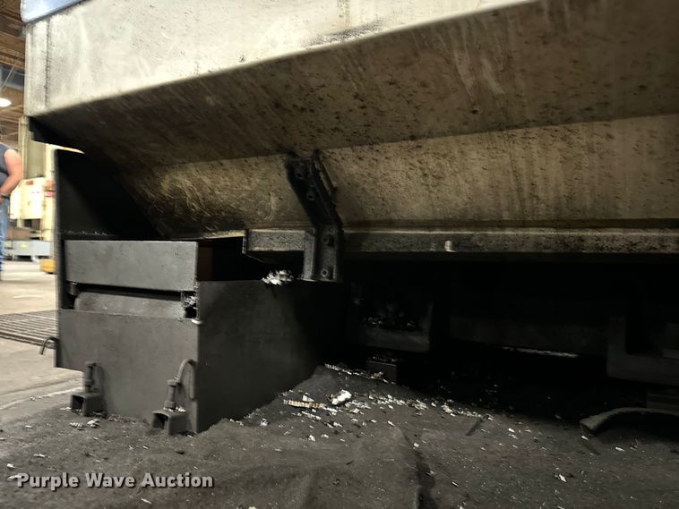 image for item NL9807 2007 Doosan MV3016LD vertical machining center