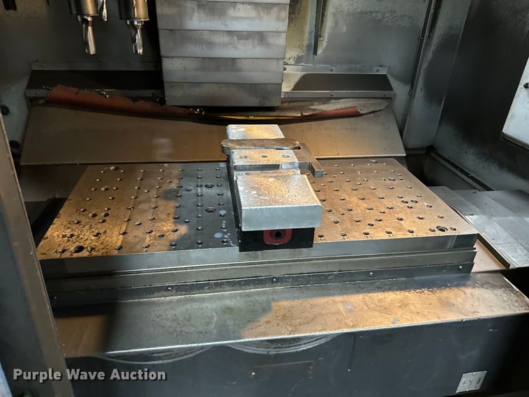 image for item NL9807 2007 Doosan MV3016LD vertical machining center