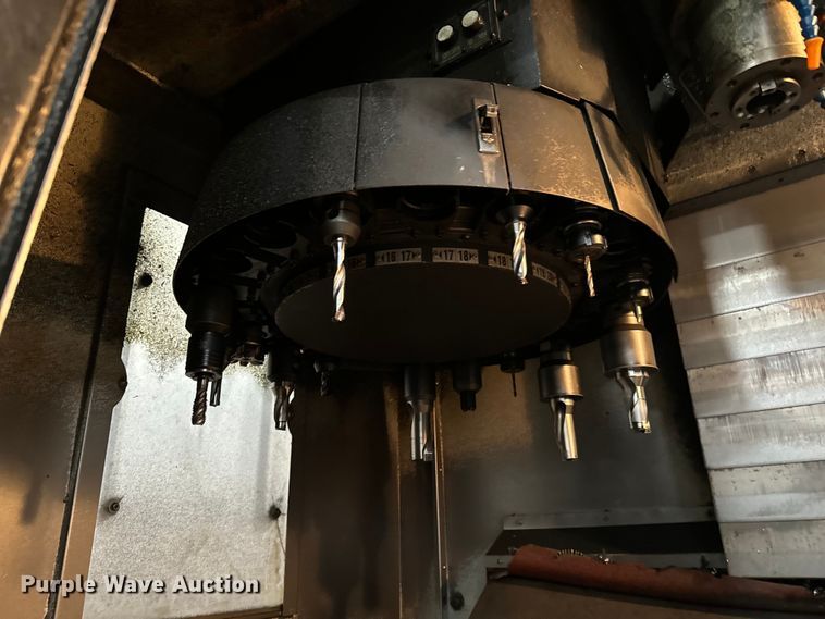 image for item NL9807 2007 Doosan MV3016LD vertical machining center