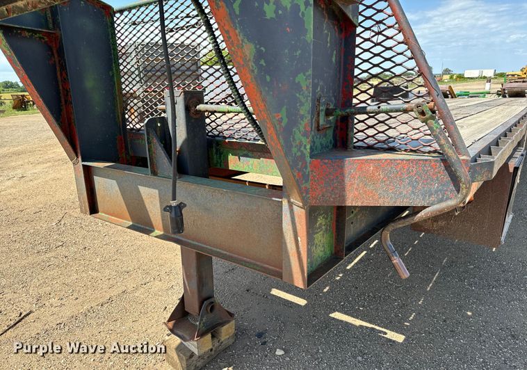 image for item NL9846 2006 Shop Built equipment trailer