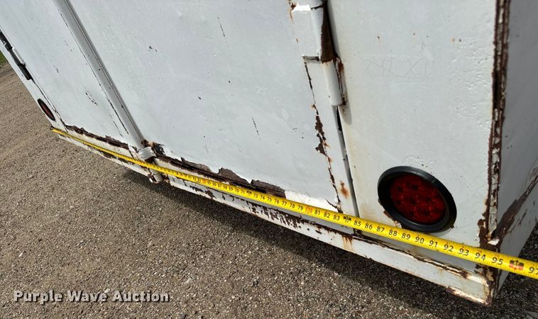 image for item NL9849 1989 W-W enclosed cargo trailer