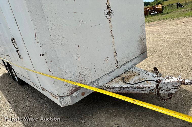 image for item NL9849 1989 W-W enclosed cargo trailer