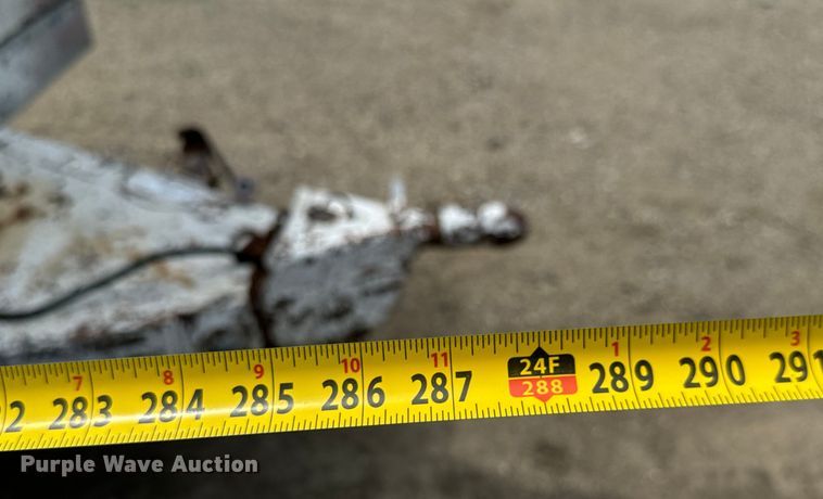 image for item NL9849 1989 W-W enclosed cargo trailer