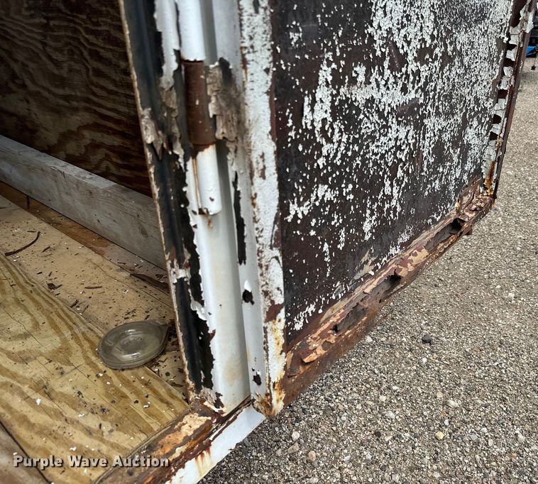 image for item NL9849 1989 W-W enclosed cargo trailer