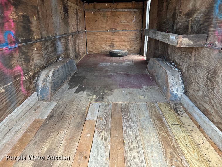 image for item NL9849 1989 W-W enclosed cargo trailer