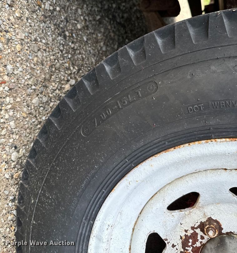 image for item NL9849 1989 W-W enclosed cargo trailer