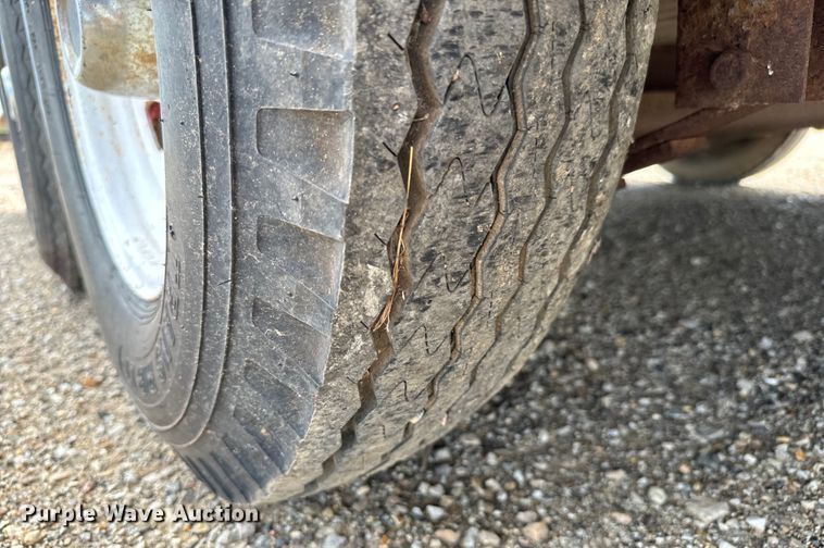 image for item NL9849 1989 W-W enclosed cargo trailer