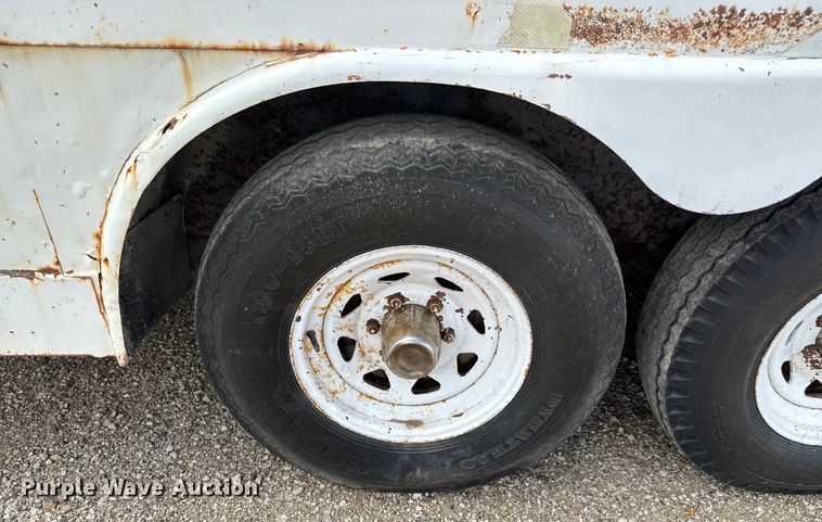 image for item NL9849 1989 W-W enclosed cargo trailer