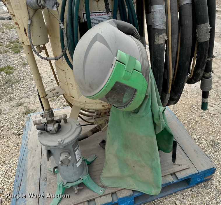 image for item NL9851 Empire Super-P350-6P abrasive blaster