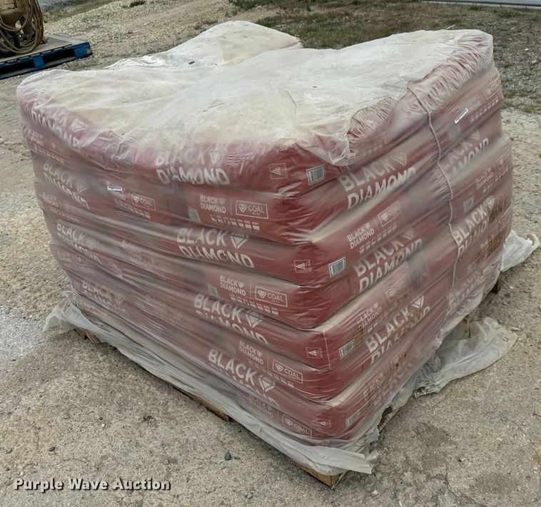image for item NL9852 Black Diamond  1630 coal slag abrasive blast media