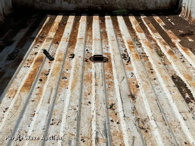 image for item NR9912 2016 Chevrolet  Silverado 2500HD Crew Cab pickup truck