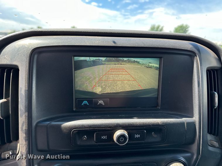 image for item NR9912 2016 Chevrolet  Silverado 2500HD Crew Cab pickup truck