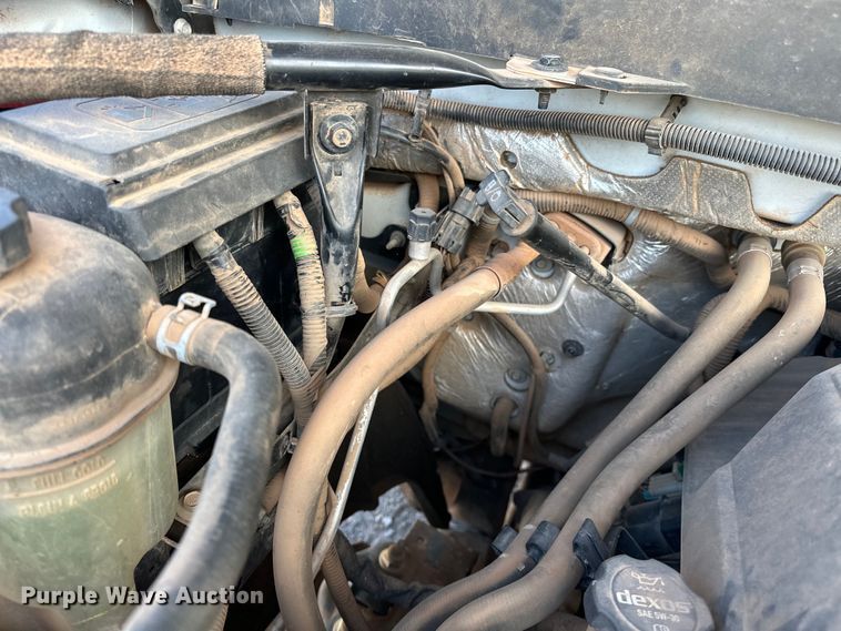 image for item NR9912 2016 Chevrolet  Silverado 2500HD Crew Cab pickup truck