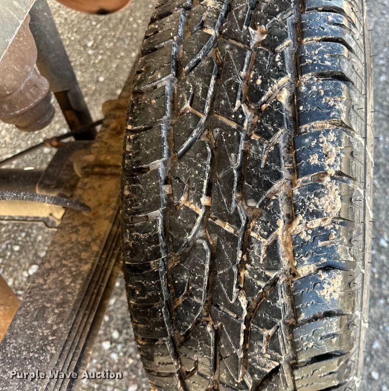 image for item NR9912 2016 Chevrolet  Silverado 2500HD Crew Cab pickup truck