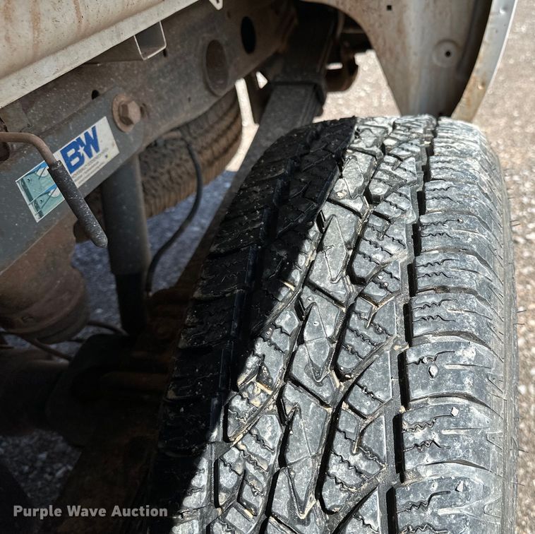 image for item NR9912 2016 Chevrolet  Silverado 2500HD Crew Cab pickup truck