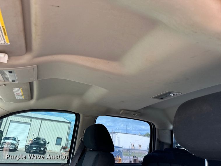 image for item NR9914 2013 Chevrolet  Silverado 2500HD Crew Cab pickup truck