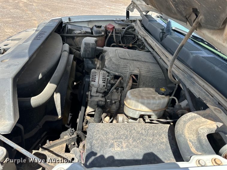 image for item NR9914 2013 Chevrolet  Silverado 2500HD Crew Cab pickup truck