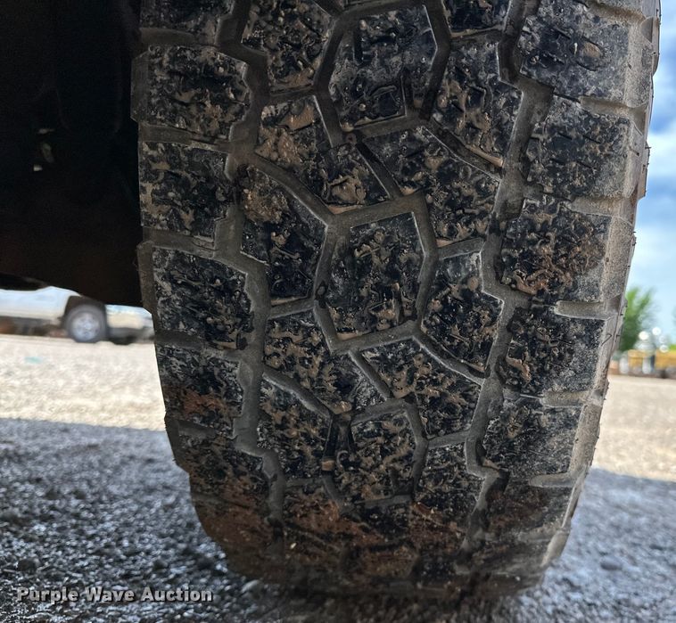 image for item NR9914 2013 Chevrolet  Silverado 2500HD Crew Cab pickup truck