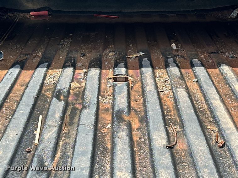 image for item NR9918 2015 Chevrolet  Silverado 2500HD Crew Cab pickup truck