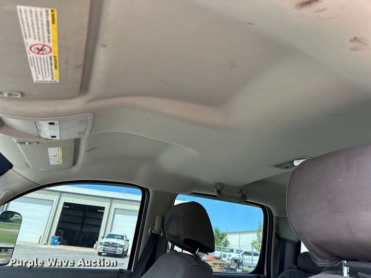 image for item NR9920 2013 Chevrolet  Silverado 3500HD Crew Cab pickup truck