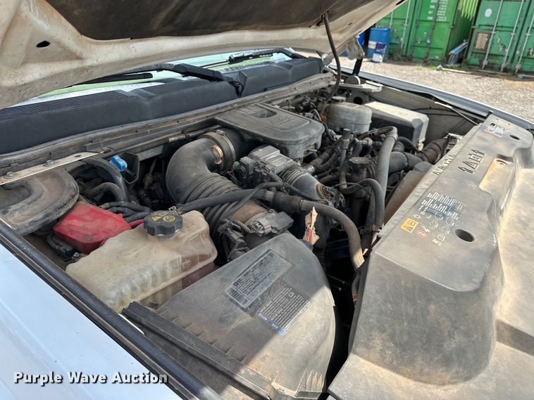 image for item NR9920 2013 Chevrolet  Silverado 3500HD Crew Cab pickup truck