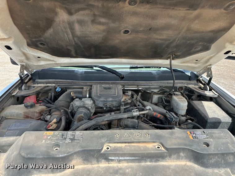 image for item NR9920 2013 Chevrolet  Silverado 3500HD Crew Cab pickup truck