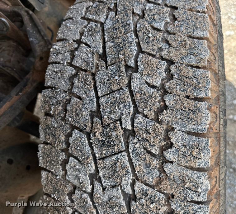 image for item NR9920 2013 Chevrolet  Silverado 3500HD Crew Cab pickup truck