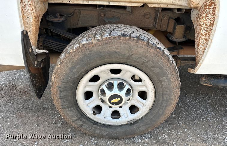 image for item NR9920 2013 Chevrolet  Silverado 3500HD Crew Cab pickup truck