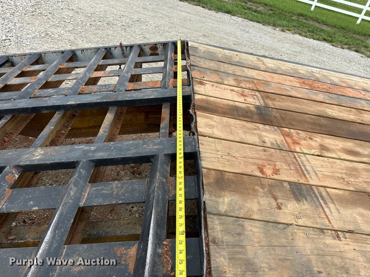 image for item NR9948 1988 Belshe  T-9 equipment trailer