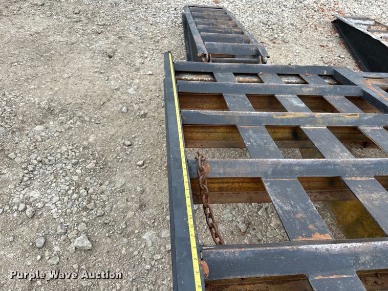 image for item NR9948 1988 Belshe  T-9 equipment trailer