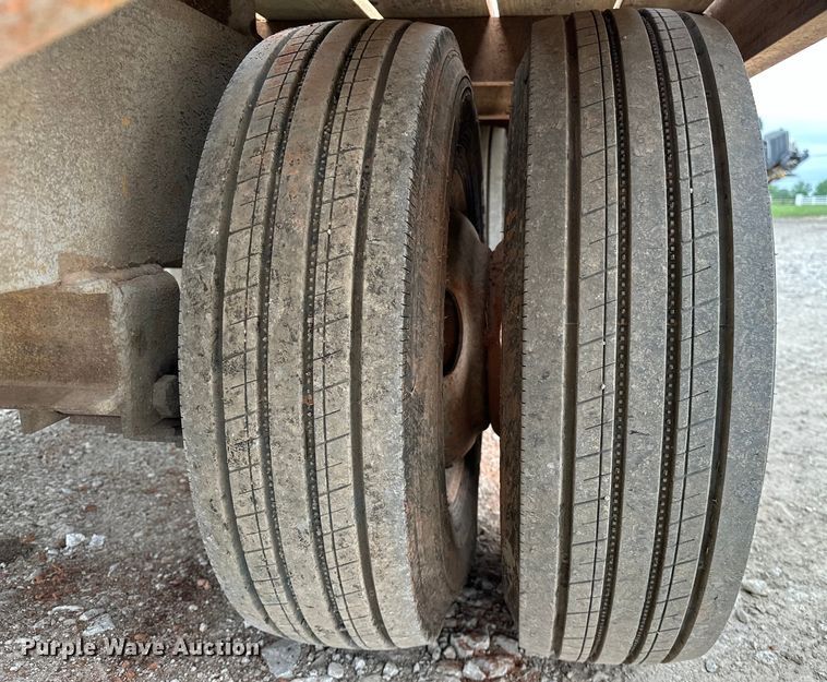 image for item NR9948 1988 Belshe  T-9 equipment trailer