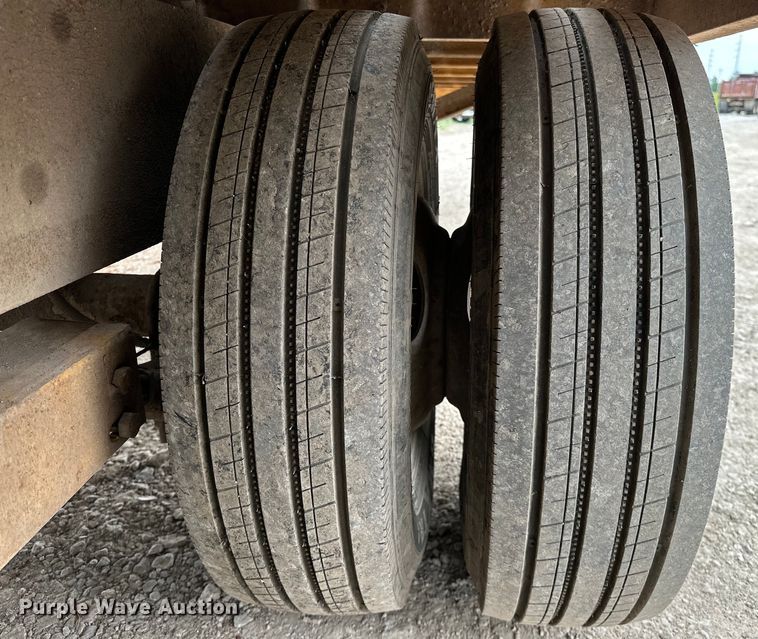 image for item NR9948 1988 Belshe  T-9 equipment trailer