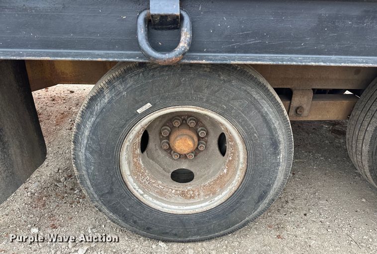 image for item NR9948 1988 Belshe  T-9 equipment trailer