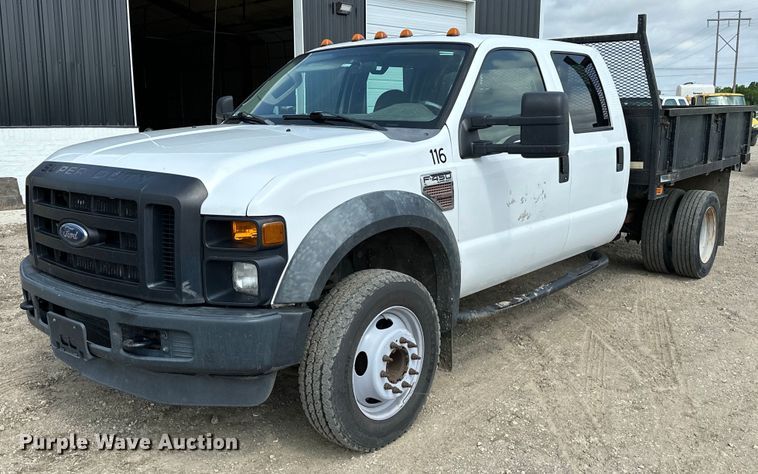 image for item NR9952 2010 Ford  F450 Super Duty Crew Cab flatbed truck