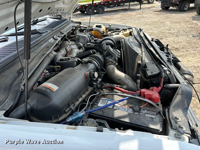 image for item NR9952 2010 Ford  F450 Super Duty Crew Cab flatbed truck