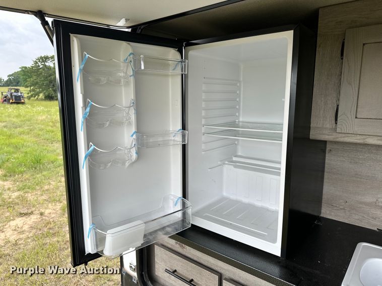 image for item NR9966 2021 Keystone  Outback OB340BH21 camper