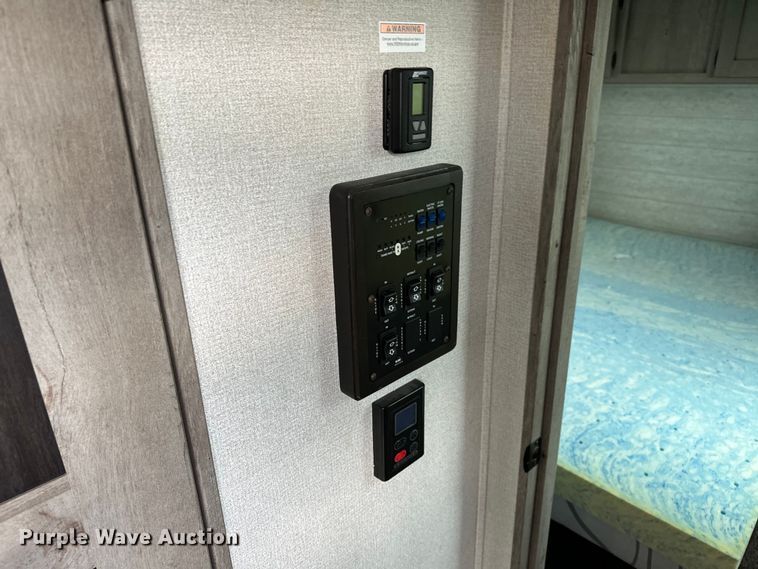 image for item NR9966 2021 Keystone  Outback OB340BH21 camper