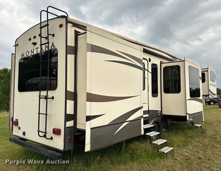 image for item NR9967 2016 Keystone  Montana 3711FL camper