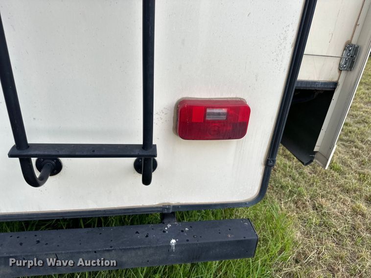 image for item NR9967 2016 Keystone  Montana 3711FL camper