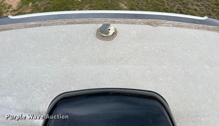 image for item NR9967 2016 Keystone  Montana 3711FL camper