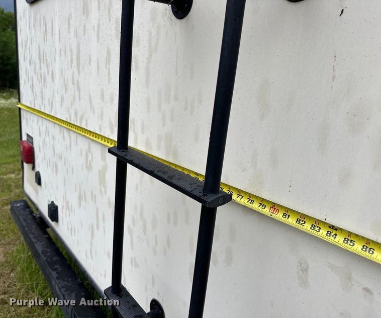 image for item NR9967 2016 Keystone  Montana 3711FL camper