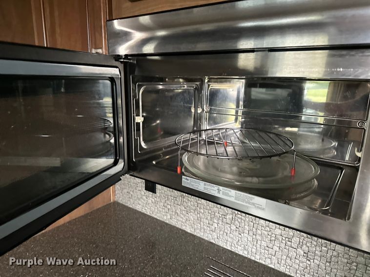 image for item NR9967 2016 Keystone  Montana 3711FL camper