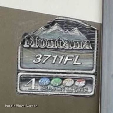 image for item NR9967 2016 Keystone  Montana 3711FL camper