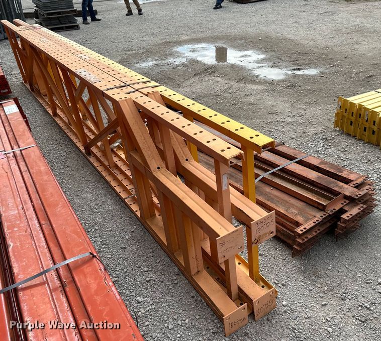 image for item NT9299 Pallet racking 