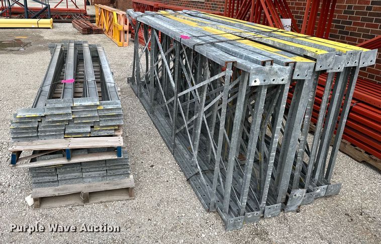 image for item NT9301 Pallet racking 