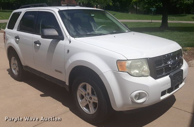 image for item NU9804 2008 Ford Escape Hybrid SUV