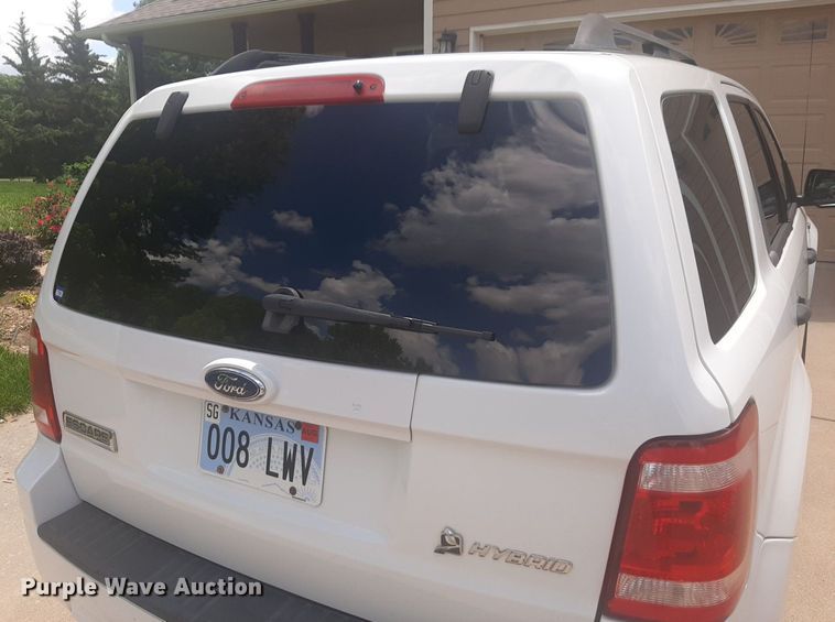 image for item NU9804 2008 Ford Escape Hybrid SUV