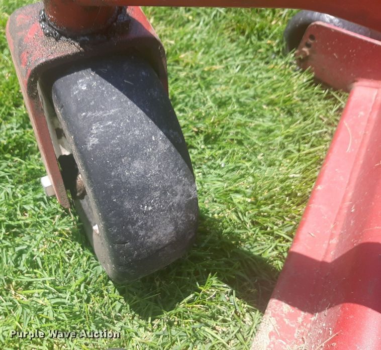 image for item NU9805 Toro 30498 ZTR lawn mower