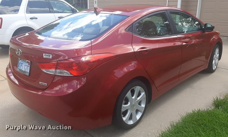 image for item NU9806 2013 Hyundai Elantra  